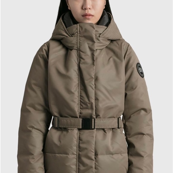 Canada Goose
McKenna Jacket - Picture 1 of 13